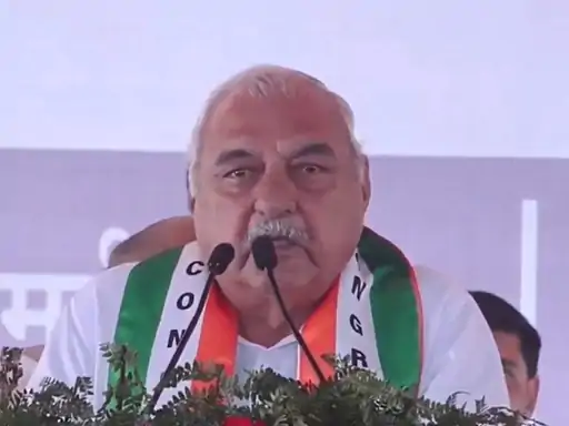 Haryana पहुंचे कांग्रेस अध्यक्ष Kharge, बोलें झूठों का सरदार PM, बातें ऐसी करेंगे, मैं Bullet Train चलाऊंगा... 2 Congress President Kharge reached Haryana - 2