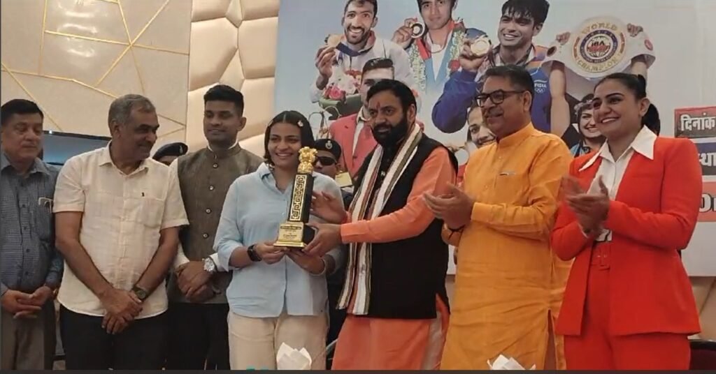 Haryana News : राष्ट्रीय और अंतरराष्ट्रीय स्तर पर देश को मिलने वाले मेडलों में 50 फीसदी म्हारे, CM Saini ने विजेता खिलाड़ियों को दिया हरियाणा खेल गौरव पुरस्कार 2 प्लेयर 1