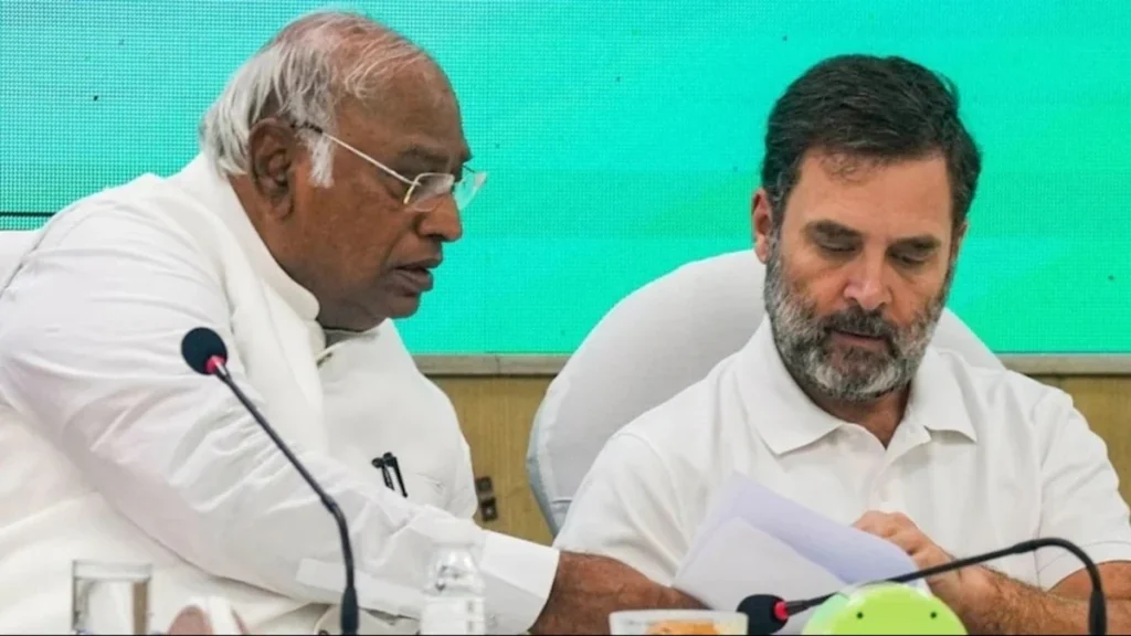 Congress आलाकमान ने Haryana नेताओं को बैठक में दी नसीहत, पार्टी गुटबाजी समाप्त कर विधानसभा चुनाव पर करें Focus 2 Congress high command advised Haryana leader - 2