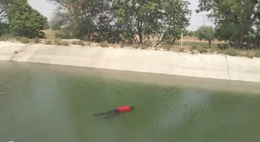 body of a person was found floating in the canal