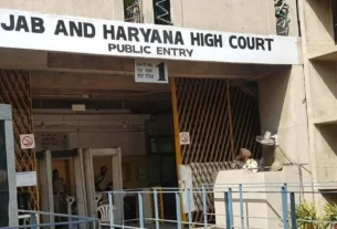 High Court sent notice - 3