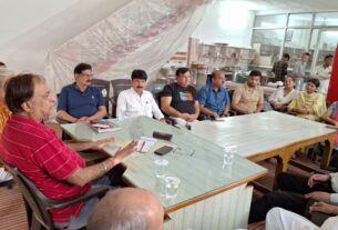 Sanatan Dharma Mandir Sabha held a meeting