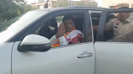 Haryana लोकसभा मतगणना जारी, करनाल में Khattar तो रोहतक में Deepender और सिरसा में Selja को बढ़त 4 Counting of votes begins for 10 Lok Sabha seat - 2