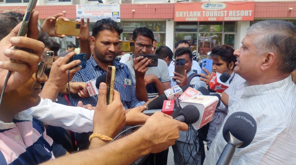 funeral procession of Bharti Roko Gang - 3