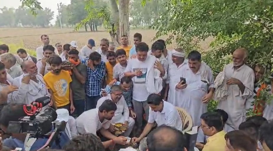 Deepender Hooda drove a tractor - 2