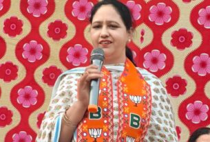 CM SAINI WIFE SUMAN SAINI