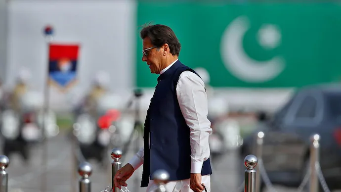 एक साल बाद Pakistan के पूर्व प्रधानमंत्री Imran Khan फर्जी निकाह केस में बरी, Court ने दिए फोरन रिहाई आदेश 4 former Pakistan Prime Minister Imran Khan was acquitted -3