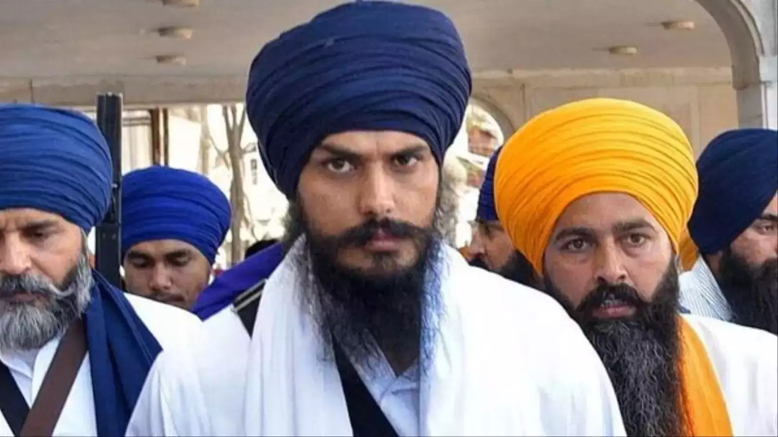 Punjab : खालिस्तानी समर्थक Amritpal Singh ने सांसद पद की ली शपथ, जल्द ही करेगा परिवार से मुलाकात