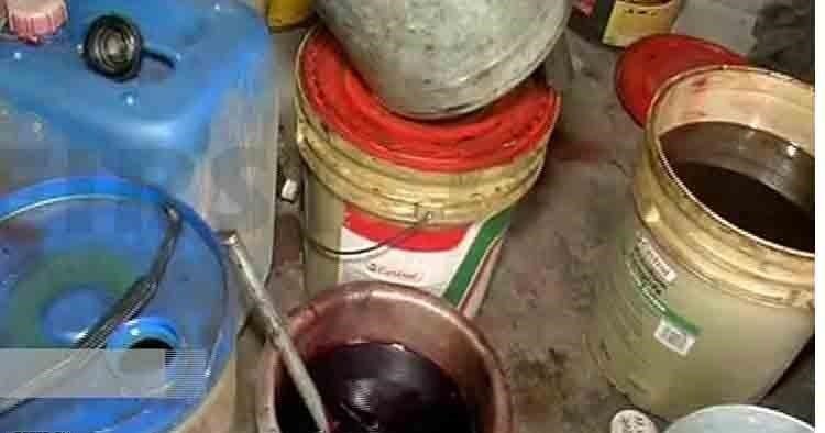 Branded Company का नकली इंजन ऑयल तैयार कर बेचने मामले में गिरोह का तीसरा आरोपी Rohtak से गिरफ्तार 4 Third accused of the gang arrest - 3