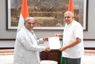 Krishna Lal Panwar left the post of Rajya Sabha MP