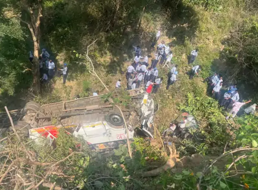 Bus full of children fell into ditch in Haryana