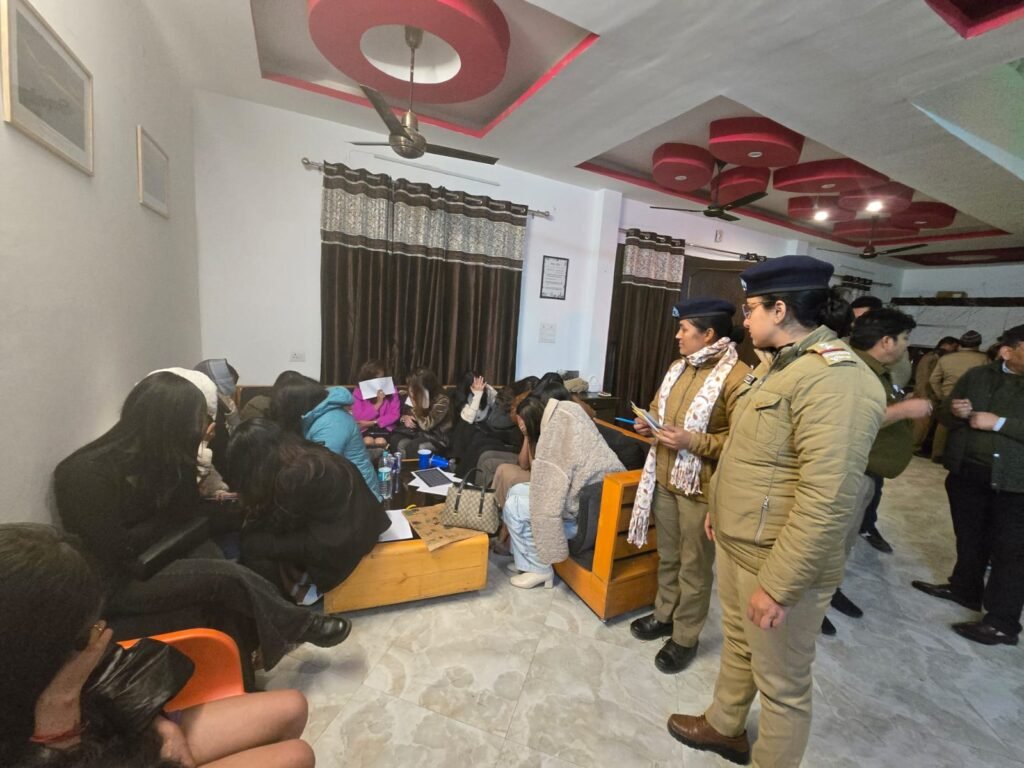 1000419382 1732433014