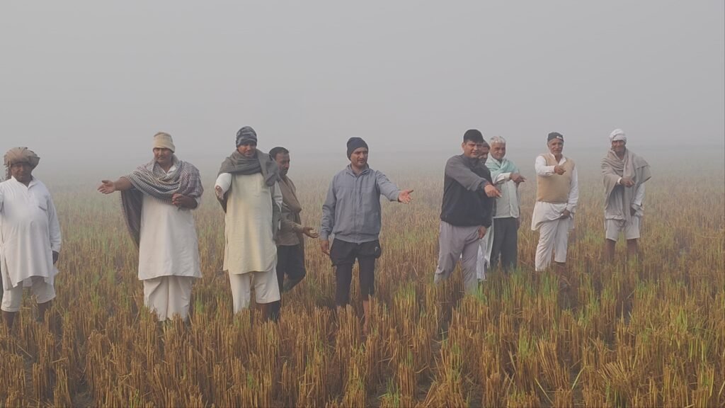 Sonipat में किसानों ने फैक्ट्री संचालक के खिलाफ जताया रोष प्रदर्शन, पढ़िए क्या है वजह 6 WhatsApp Image 2024 11 19 at 12.00.56 PM 1