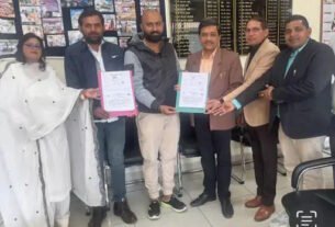 Hisar कॉलेज में सिनेमा की गहराइयों को समझने का मौका: हरिओम द्वारा साइन किया गया MOU 9 HISAR COLLEGE