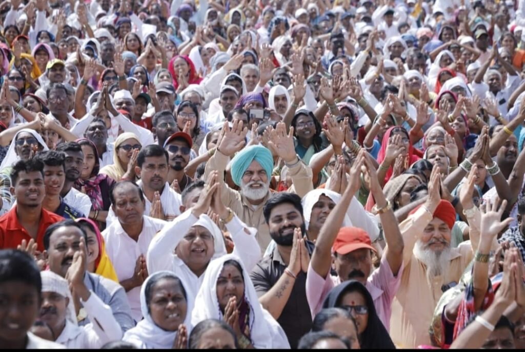 अनेकता में एकता का प्रतीक 58वां निरंकारी संत समागम: सतगुरु माता सुदीक्षा जी महाराज ने दिए मानवीय गुणों पर प्रेरक संदेश 5 IMG 20250125 WA0004