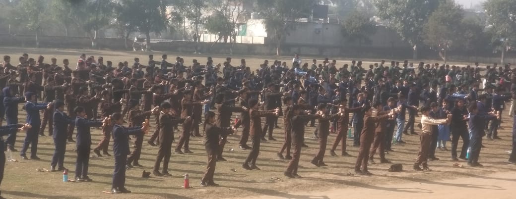 Republic Day: तोशाम में स्कूली बच्चों ने किया भव्य रिहर्सल, रंगारंग कार्यक्रमों की झलक