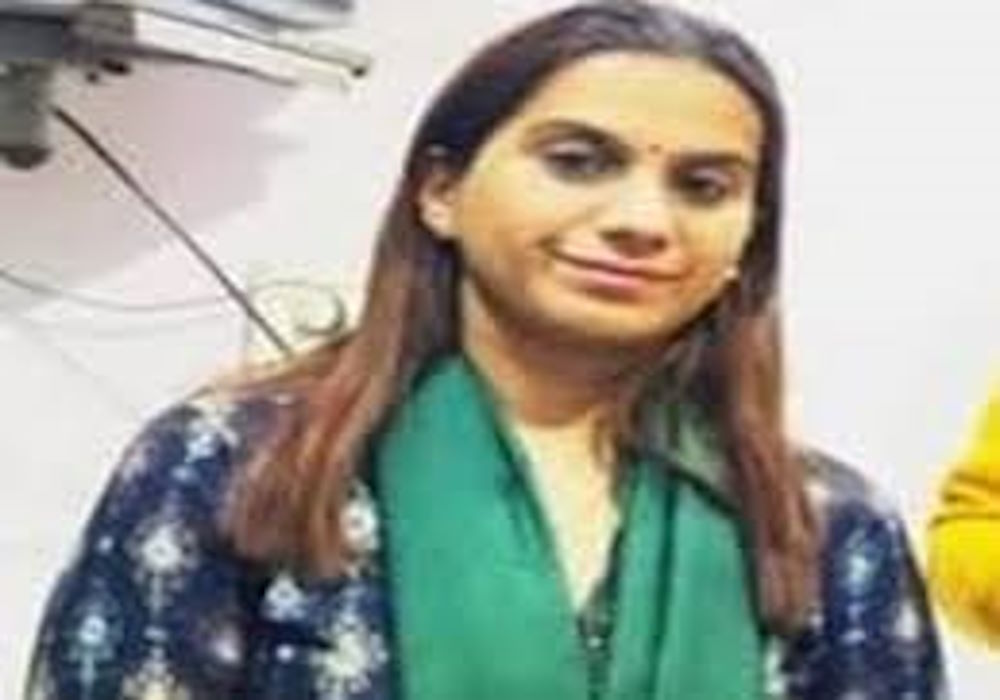 Faridabad: बड़खल तहसीलदार Neha Sharan के खिलाफ FIR दर्ज, फर्जी नीलामी रिकॉर्ड तैयार करने का आरोप