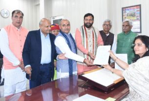 Rohtak: BJP mayor candidate Ram Avtar Balmiki filed nomination papers today, CM Naib Singh was present