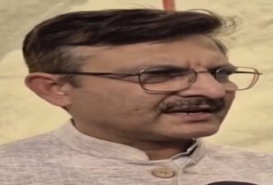 Karnal President Naveen Batra's attack on Wadhwa: Accused of corruption in BJP, why did he still remain in the party?