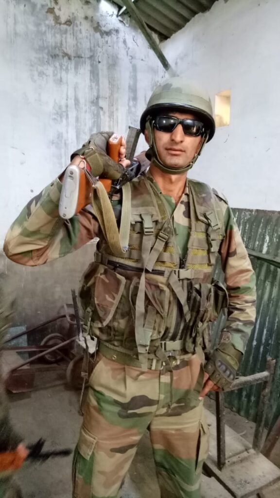 मनोज फोगाट पंजाब बॉर्डर पर गोली लगने से हुए शहीद, गांव में पसरा मातम 2 d0788336 3ac3 4866 9337 dfbafdd58209