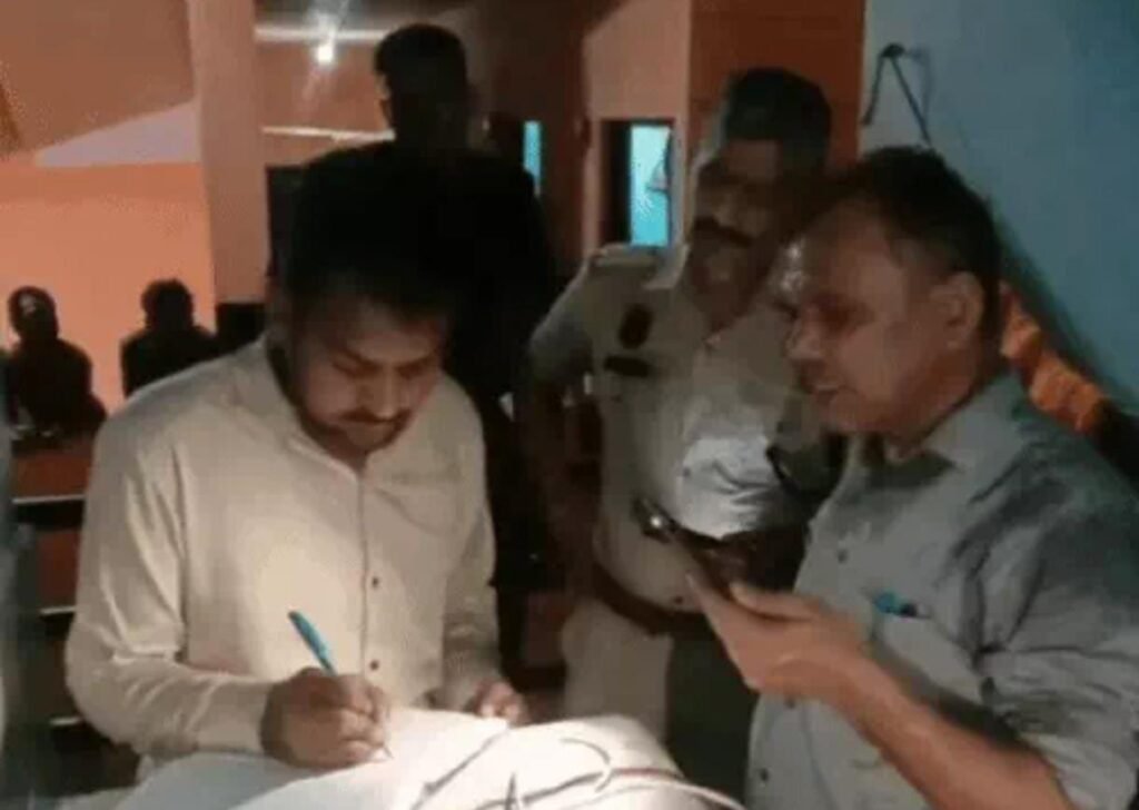 हरियाणा: सोनीपत में आग लगने से 14 साल के बच्चे की मौत, बहन गंभीर रूप से झुलसी 4 WhatsApp Image 2025 07 29 at 12.57.31 1