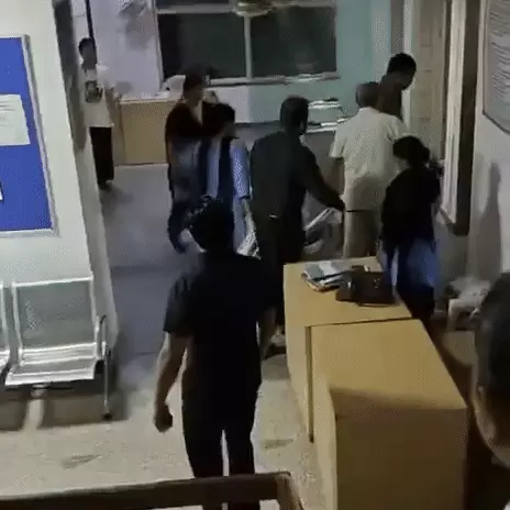 whatsappvideo2025 07 19at91056am ezgifcom crop 1752899310