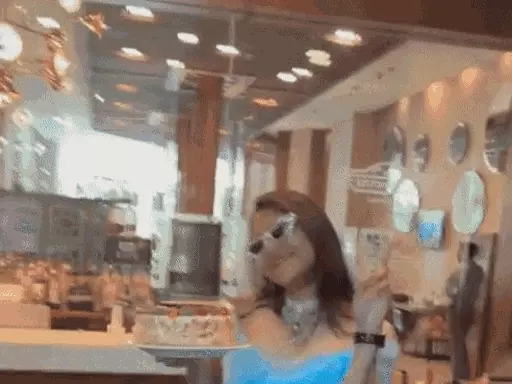 ezgif 4b4a4d5b415b4f17539737861754007129 1754306699