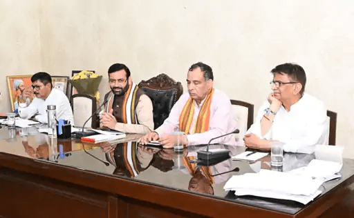 हरियाणा बीजेपी की अहम बैठक प्रदेश अध्यक्ष और मंत्रीगण के साथ बैठक में तय हुई अगली रणनीति 3 image 125